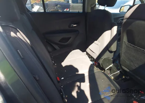 2019 Chevrolet Trax Ls from USA, damaged, VIN 3GNCJNSB2KL387167